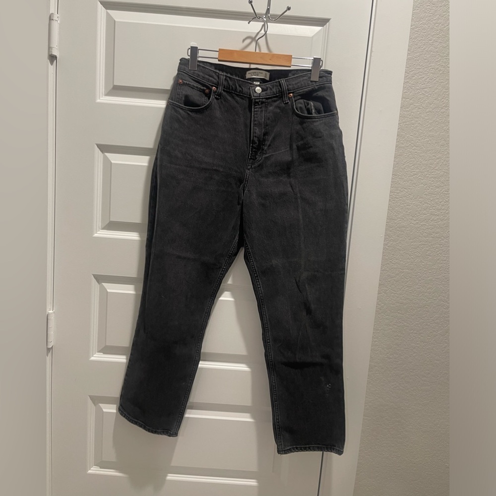 Abercrombie & fitch the 90s straight ultra high rise jean curve love US 12 short - Picture 2 of 8